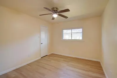 2421 Claremont Drive, Grand Prairie, TX 75052 - Photo 24