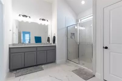 5200 Woodway Drive, Denton, TX 76226 - Photo 12