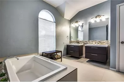 604 Aspen Way, Flower Mound, TX 75028 - Photo 8