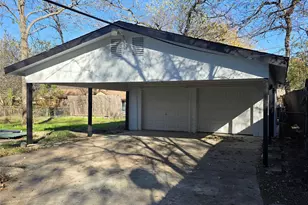 303 Hillcrest St, Mansfield, TX 76063 - Photo 24