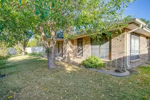 1308 Nueces Ct, Benbrook, TX 76126 - Photo 16