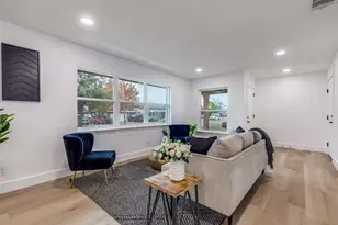 10616 Allegheny Dr, Dallas, TX 75229 - Photo 2