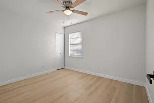 6021 Dunn Dr, The Colony, TX 75056 - Photo 16