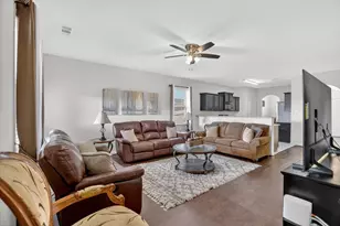 6325 Verdon Gorge Dr, Fort Worth, TX 76179 - Photo 4