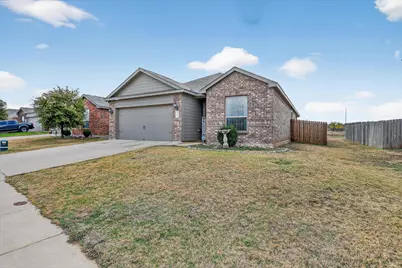 6325 Verdon Gorge Drive, Fort Worth, TX 76179 - Photo 2