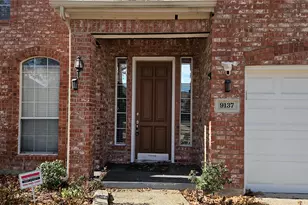 9137 Jasmine Ln, Irving, TX 75063 - Photo 2
