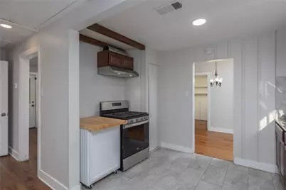 4525 Almena Road, River Oaks, TX 76114 - Photo 12