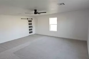 2110 N 06th St, Waco, TX 76708 - Photo 6