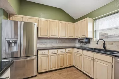 6004 Sundown Drive, Watauga, TX 76148 - Photo 18