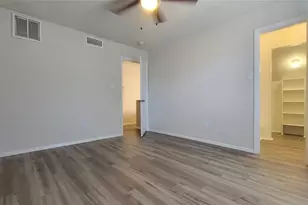 4615 Country Creek Dr, Dallas, TX 75236 - Photo 12