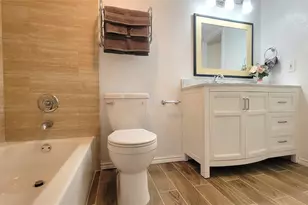 4615 Country Creek Dr, Dallas, TX 75236 - Photo 10