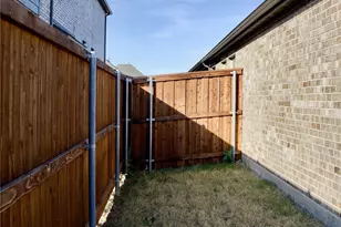 13092 Yellowstone Wy, Providence Village, TX 76227 - Photo 28