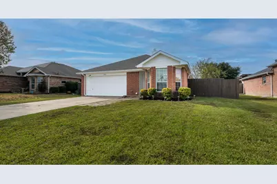 1705 Lesli Drive, Royse City, TX 75189 - Photo 2