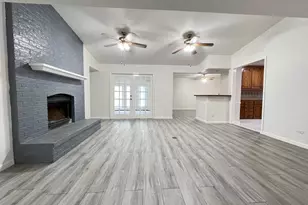 509 Chestnut Dr, Grand Prairie, TX 75052 - Photo 2