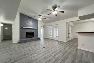 509 Chestnut Dr, Grand Prairie, TX 75052 - Photo 4