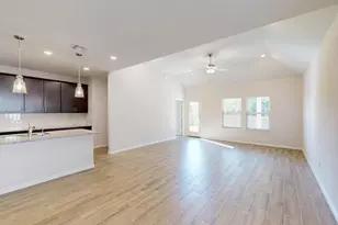 417 Forsyth Dr, Princeton, TX 75407 - Photo 2