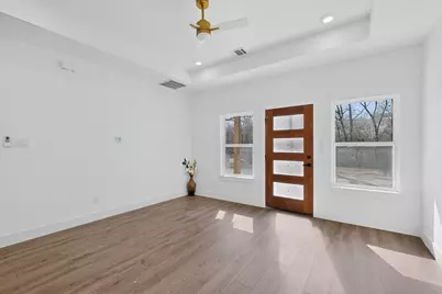 305 Garner Drive, Mabank, TX 75156 - Photo 8