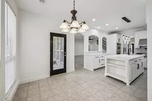 6400 Rogers Dr, North Richland Hills, TX 76182 - Photo 16