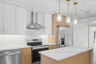 7518 Caillet St, Dallas, TX 75209 - Photo 16