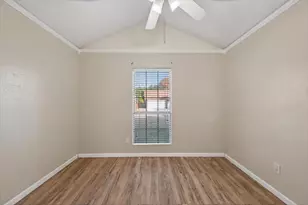 920 Danforth Pl, Arlington, TX 76017 - Photo 12