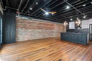 330 W Lamar St, Sherman, TX 75090 - Photo 4