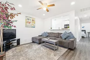 1301 Florence St, McKinney, TX 75069 - Photo 4