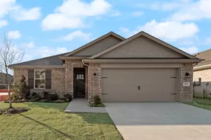 1910 Blackbird Ln, Princeton, TX 75407 - Photo 2