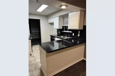 1114 Cherrytree Drive, Arlington, TX 76001 - Photo 6