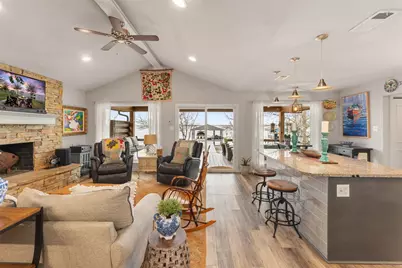 327 Admiral Drive, Gun Barrel City, TX 75156 - Photo 10