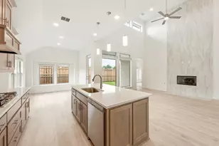 2300 Legacy Oaks Ln, Bedford, TX 76021 - Photo 16