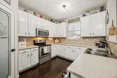 10601 Gleneagles Lane, Rowlett, TX 75089 - Photo 10