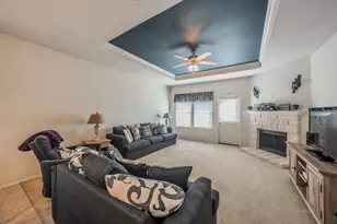 321 Mariscal Pl, Fort Worth, TX 76179 - Photo 8