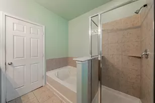 321 Mariscal Pl, Fort Worth, TX 76131 - Photo 36