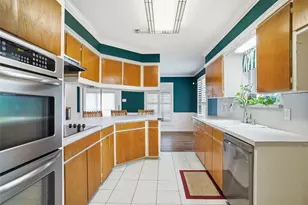 141 Timberlake Dr, Azle, TX 76020 - Photo 6