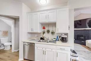 8000 Arbor Ave, Fort Worth, TX 76116 - Photo 8