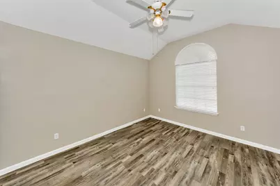 857 Summit Pointe, Lewisville, TX 75077 - Photo 24