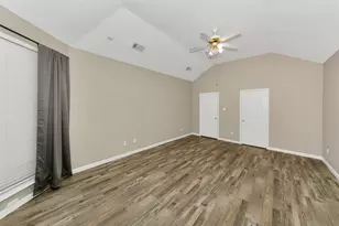 857 Summit Pointe, Lewisville, TX 75077 - Photo 18