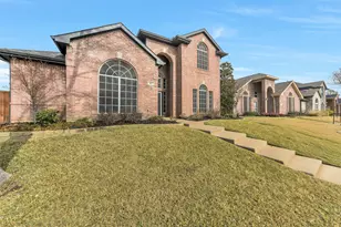 857 Summit Pointe, Lewisville, TX 75077 - Photo 1