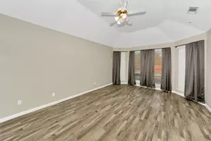 857 Summit Pointe, Lewisville, TX 75077 - Photo 16