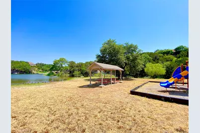 5407 Cold Water Court, Granbury, TX 76048 - Photo 14