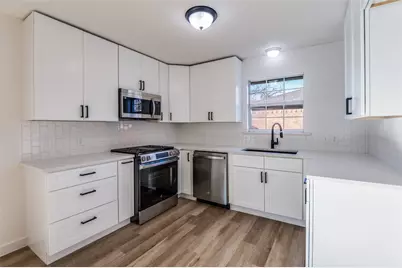 3072 Mark Twain Drive, Farmers Branch, TX 75234 - Photo 14