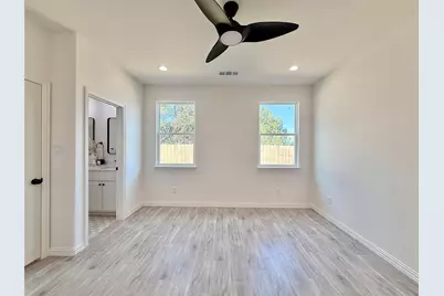 5610 San Jacinto Drive, Granbury, TX 76048 - Photo 14