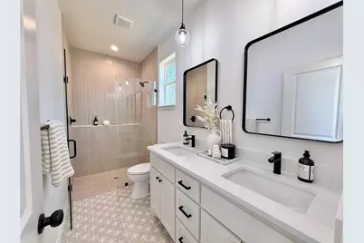 5610 San Jacinto Drive, Granbury, TX 76048 - Photo 16