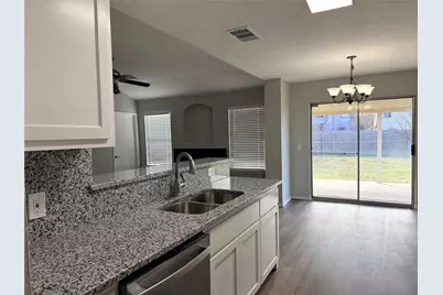 1113 Greenbend Drive, Denton, TX 76210 - Photo 10