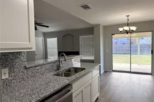 1113 Greenbend Dr, Denton, TX 76210 - Photo 10