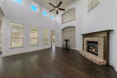 7315 San Marcos Drive, Irving, TX 75039 - Photo 10