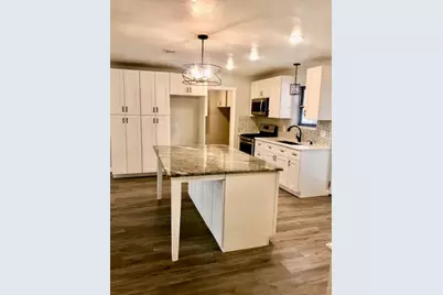 1023 Terry Way, Carrollton, TX 75006 - Photo 8