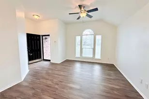 102 Magnolia St, Anna, TX 75409 - Photo 2