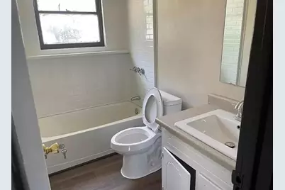 910 Circle Drive, Bowie, TX 76230 - Photo 4