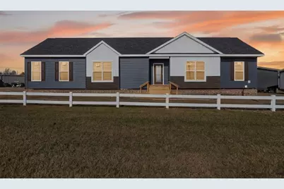 204 Doss Lane, Moody, TX 76557 - Photo 1